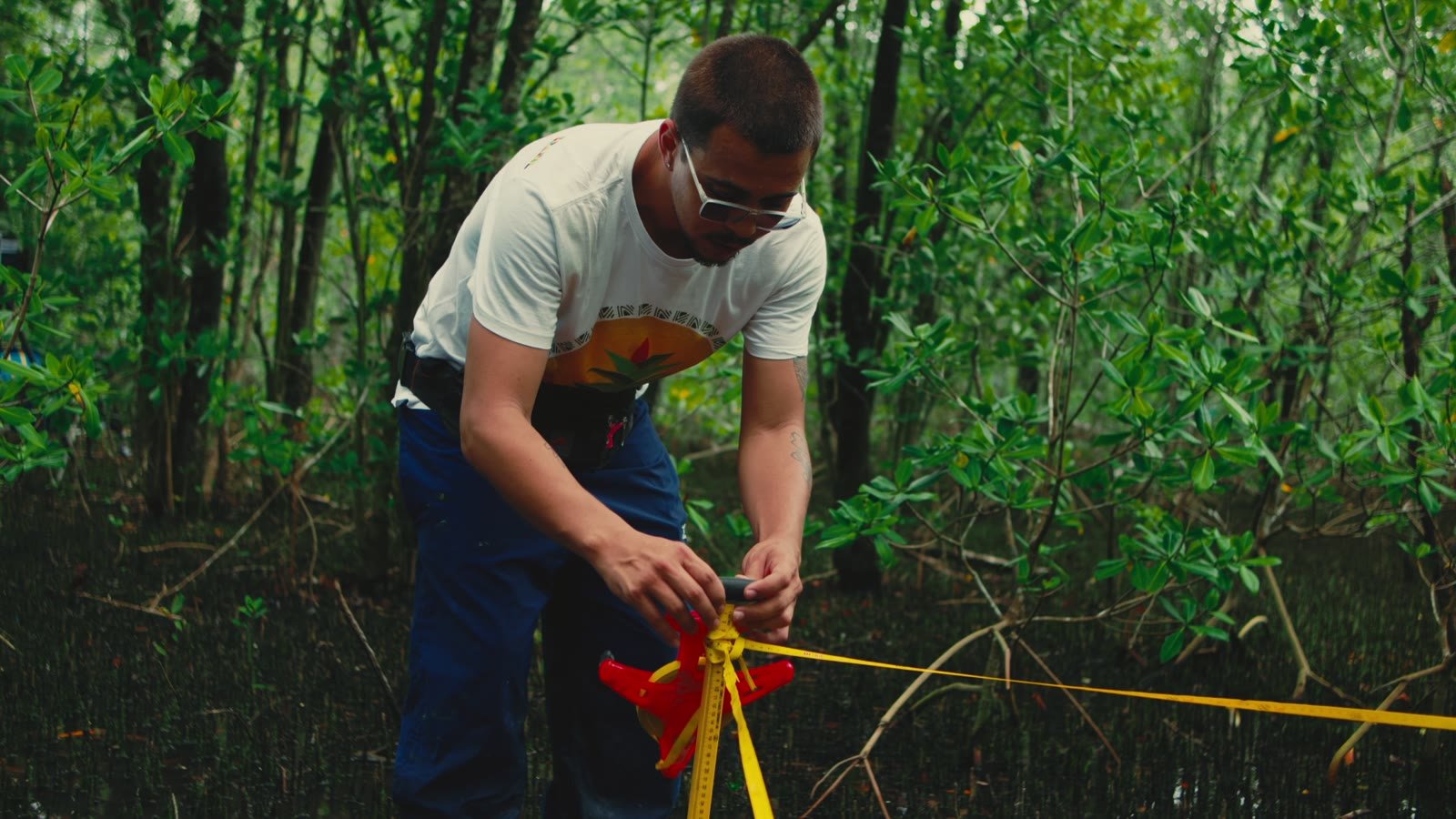 Still from Manguetown
