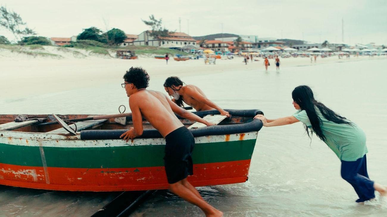 Still from Rede Flor do Mar